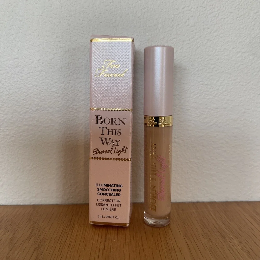 Too Faced Born This Way Ethereal Light Illuminating Smoothing Concealer Pecan
